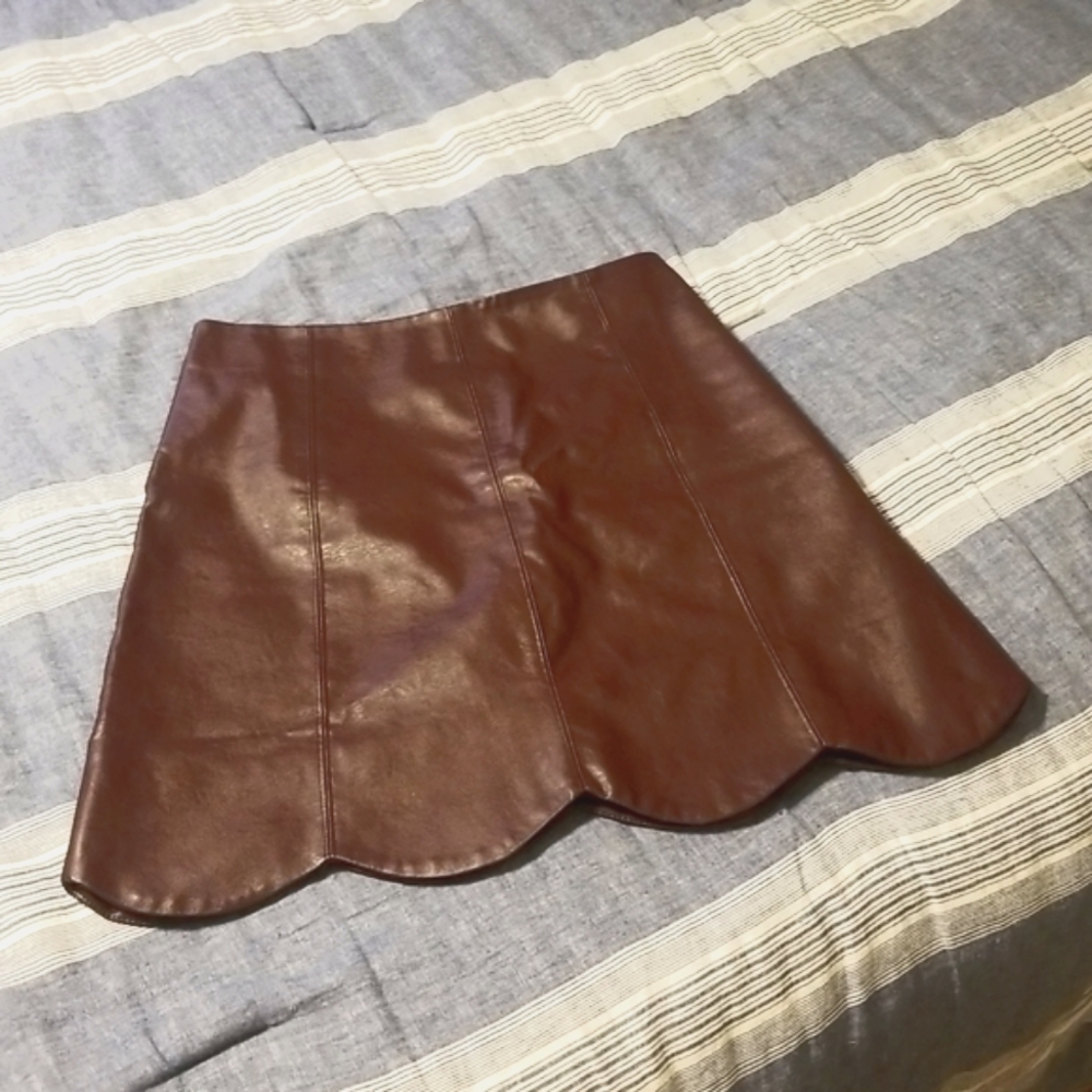 🖤3/$20🖤 Aaron and Amber Leather Style Skirt
